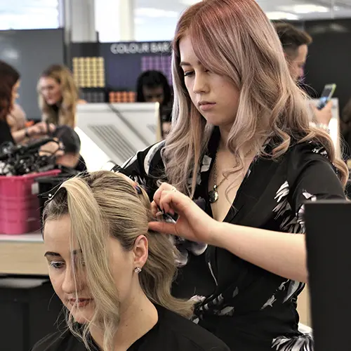 FG Apprenticeships - Hairdressing Apprenticeships